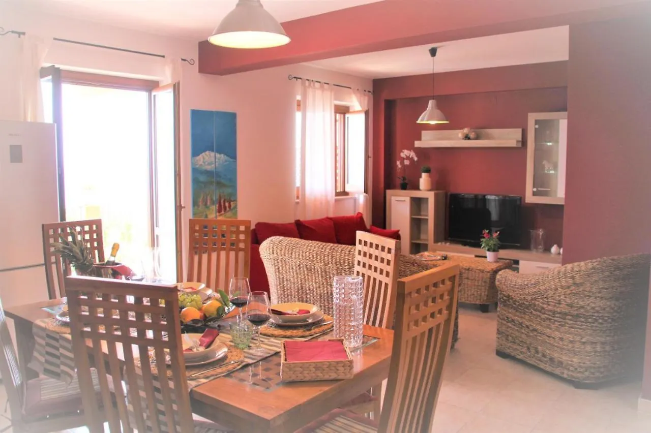Poseidone Sea Apartment Taormina 마제오
