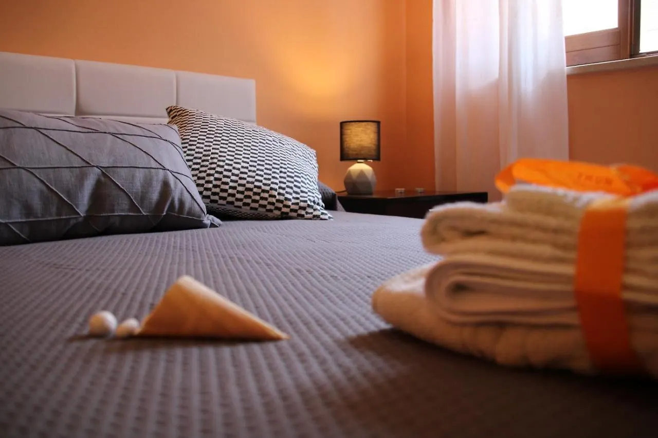 Poseidone Sea Apartment Taormina 마제오