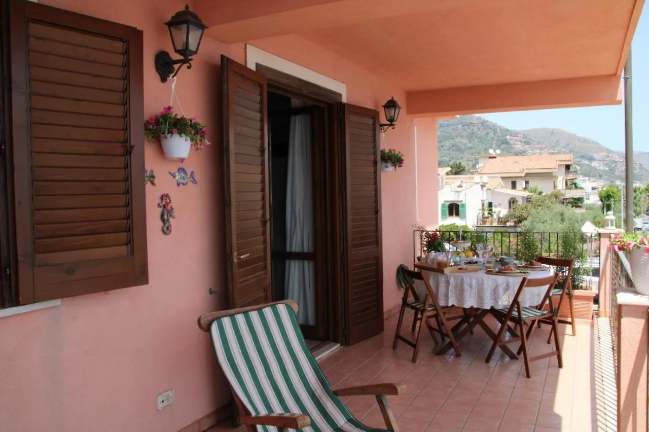 Poseidone Sea Apartment Taormina 마제오 0*,