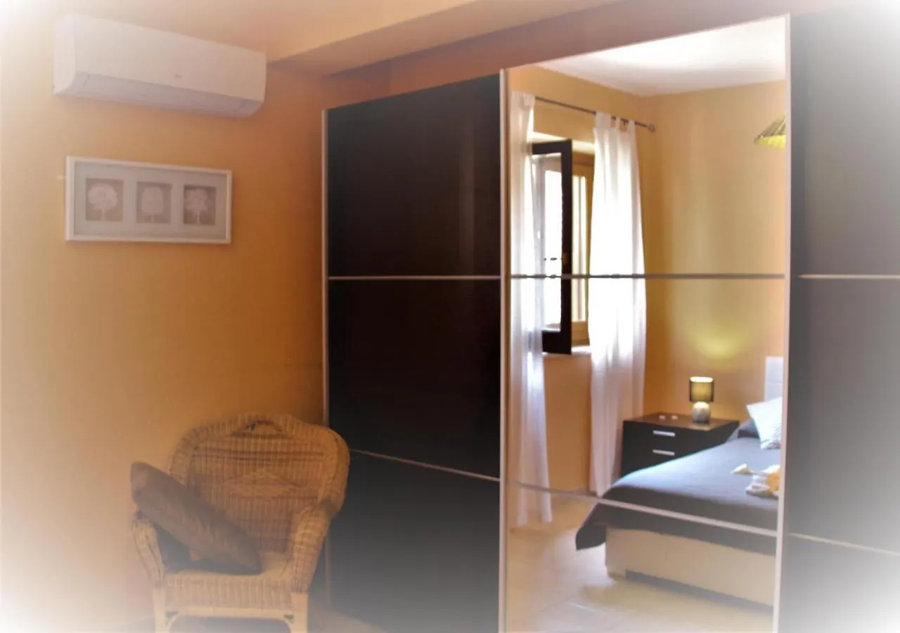 Poseidone Sea Apartment Taormina 마제오
