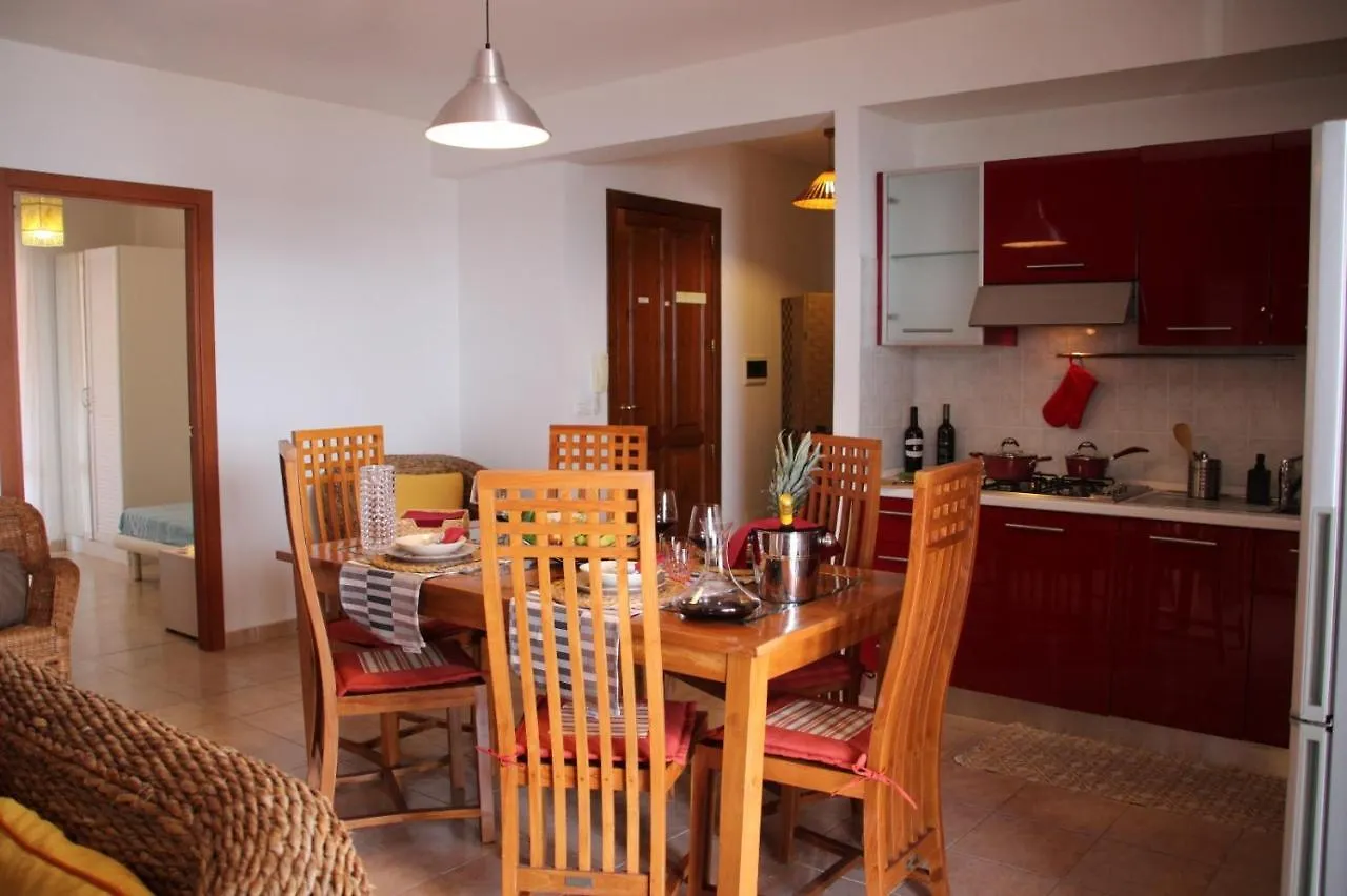 Poseidone Sea Apartment Taormina 마제오