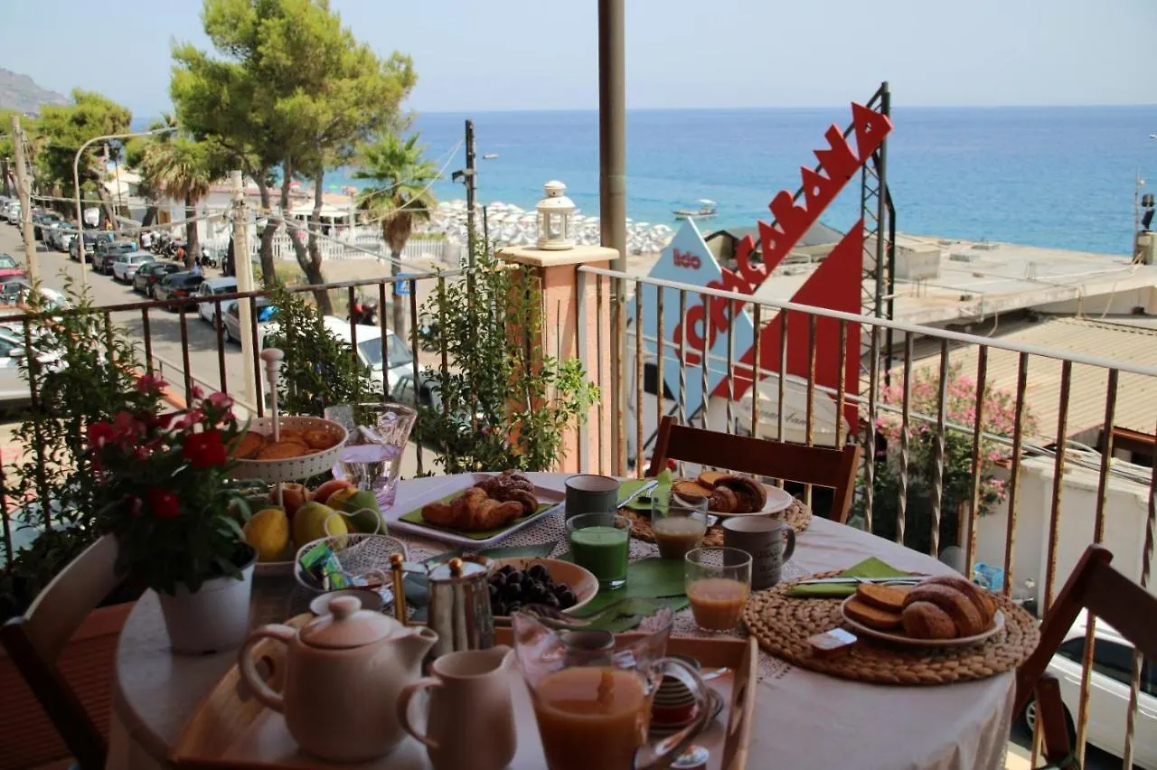 Poseidone Sea Apartment Taormina 마제오